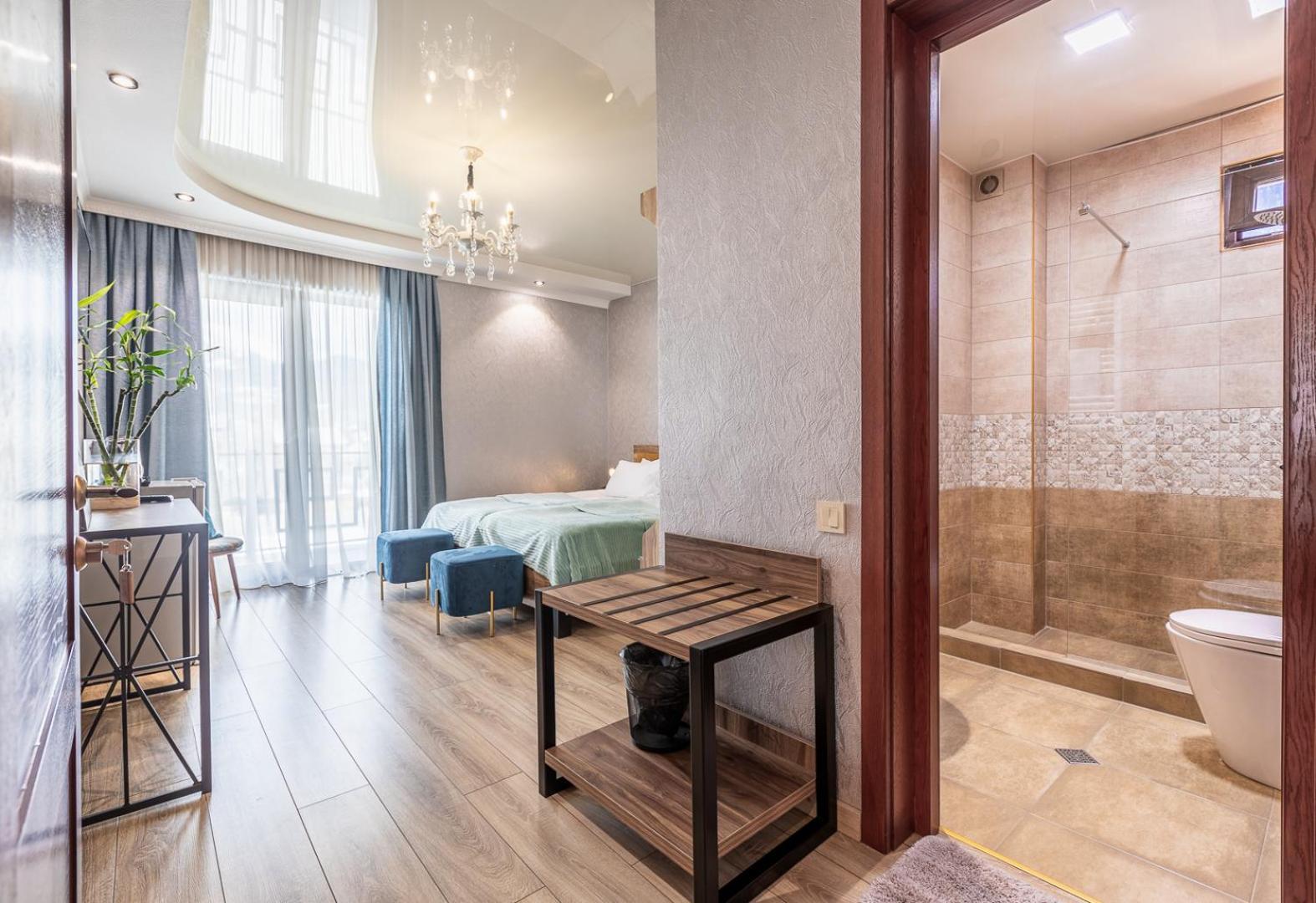 Hotel Gold Tower Местия Экстерьер фото